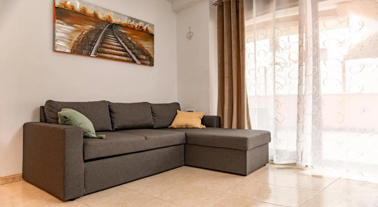 Ferienwohnung Parrot'S House Lloret de Mar